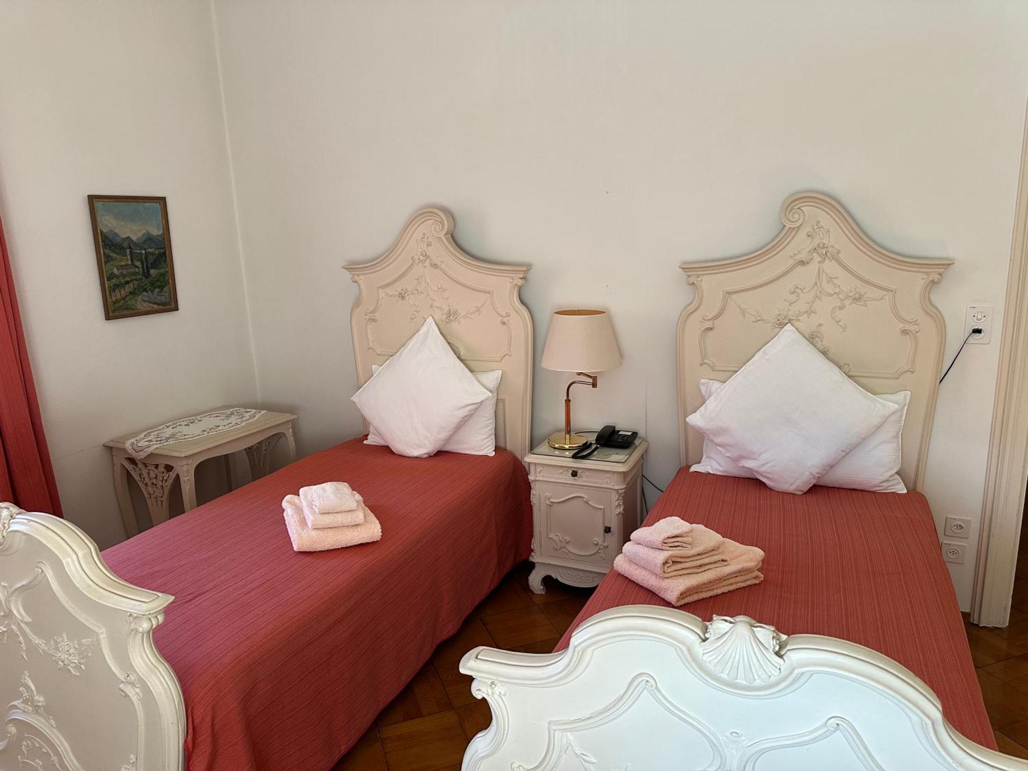 ホテル Casa Santa Birgitta ルガーノ エクステリア 写真